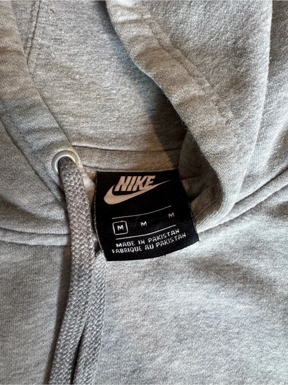 Nike classic pullover